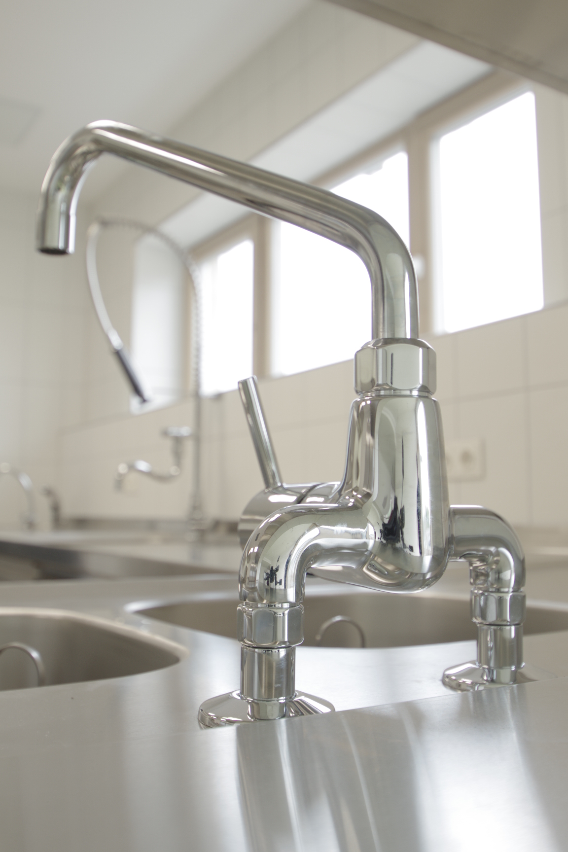 KWC 24.501.044.000 Gastro Einhebel-Einloch-Armatur nieder